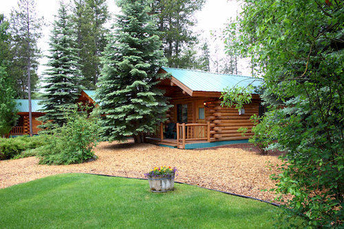 Silverwolf Log Chalets Coram Eksteriør bilde